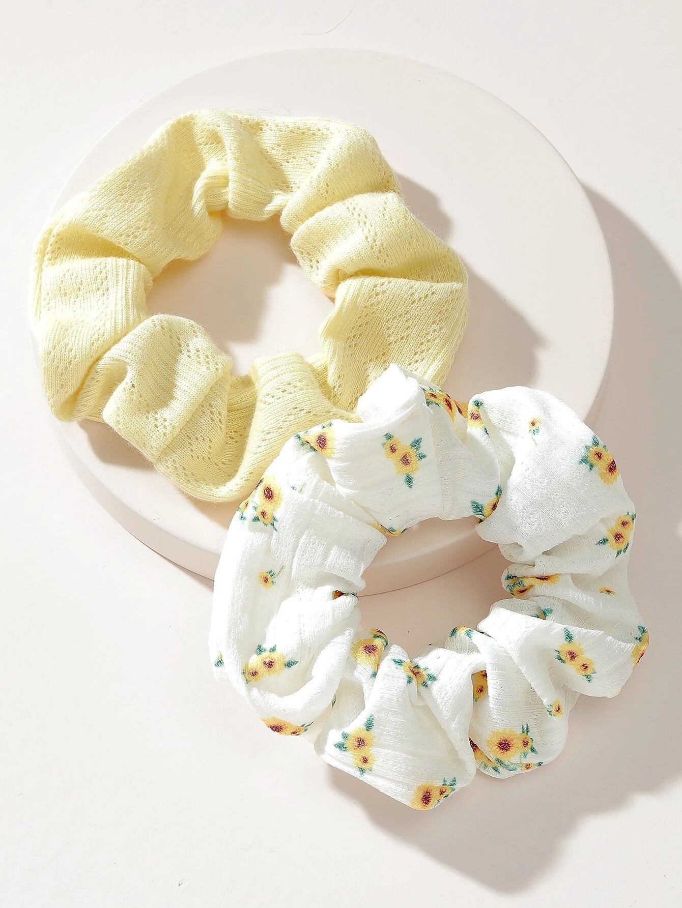 2 Stk Scrunchies - i Gul & Solsikke-print