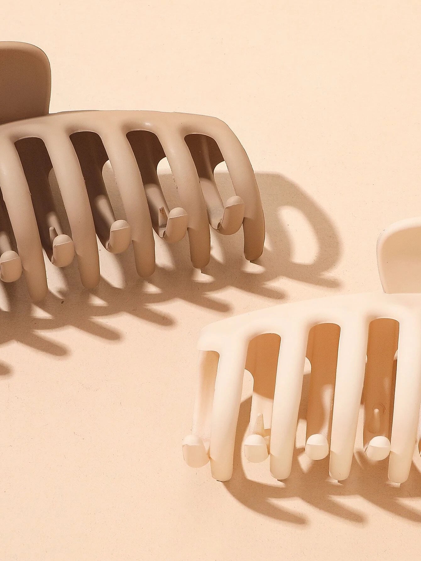 2 Large Hair Clips - in Cream & Beige