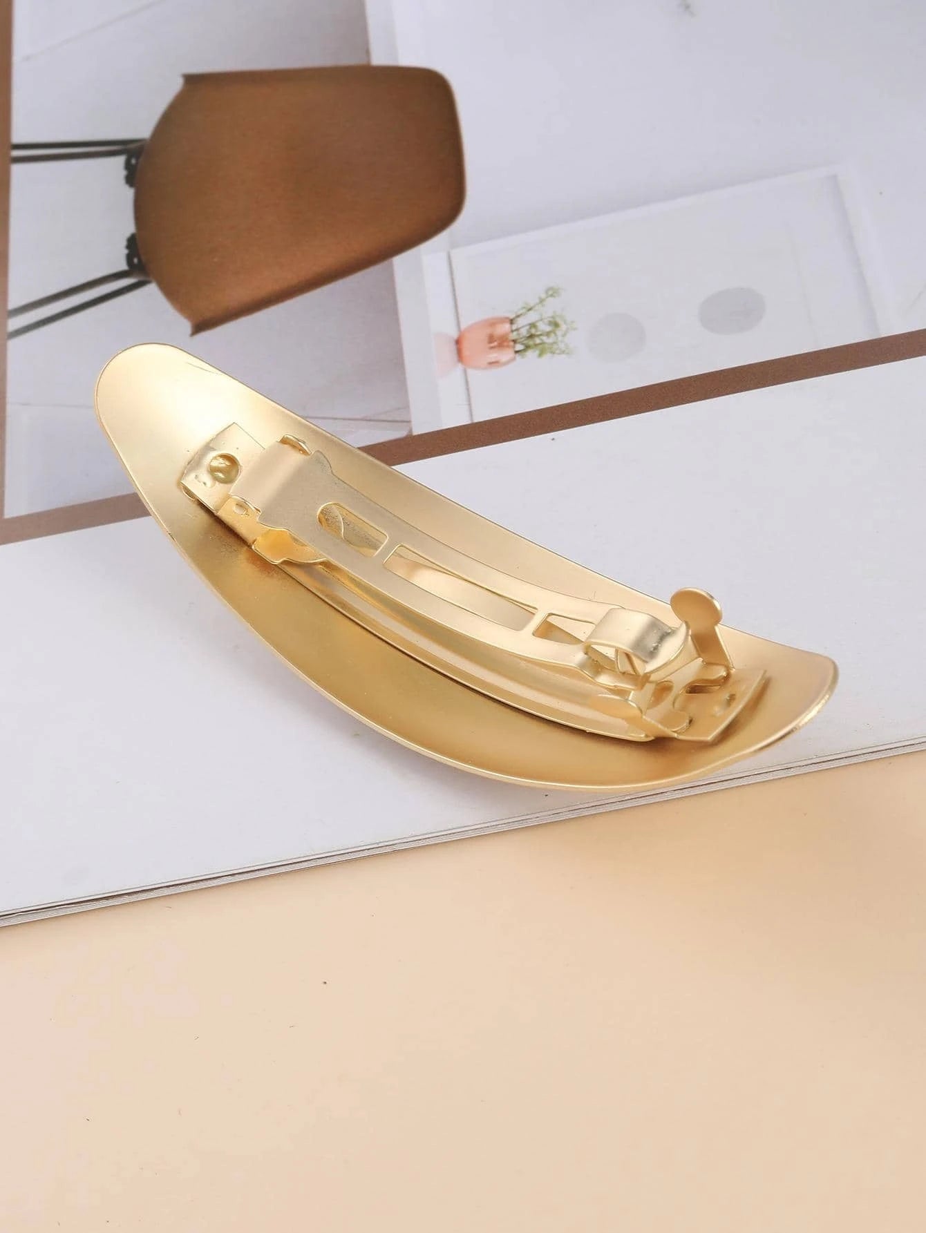 Gylden Metal Patent Hårspænde