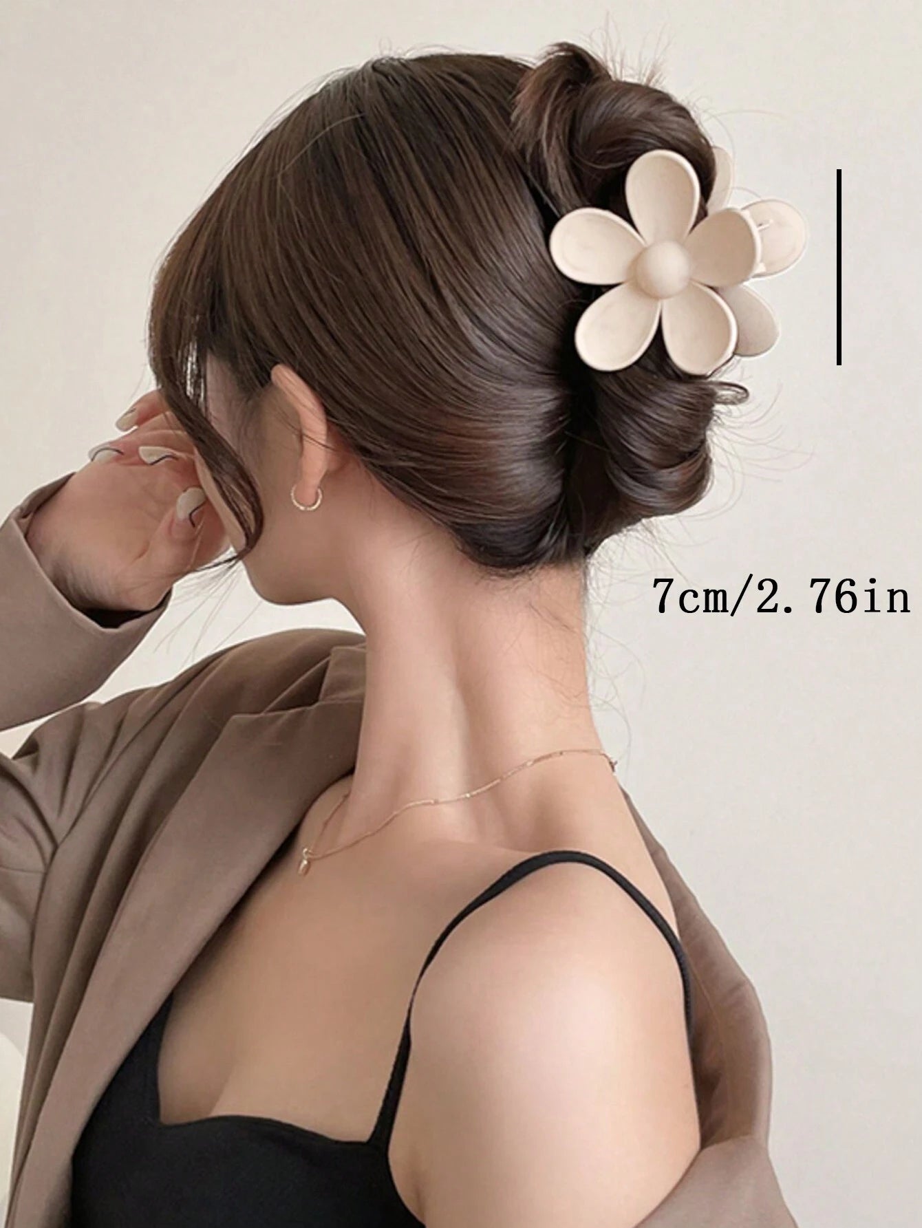2 stk Hårklemmer - Blomster-Design i Sort & Creme