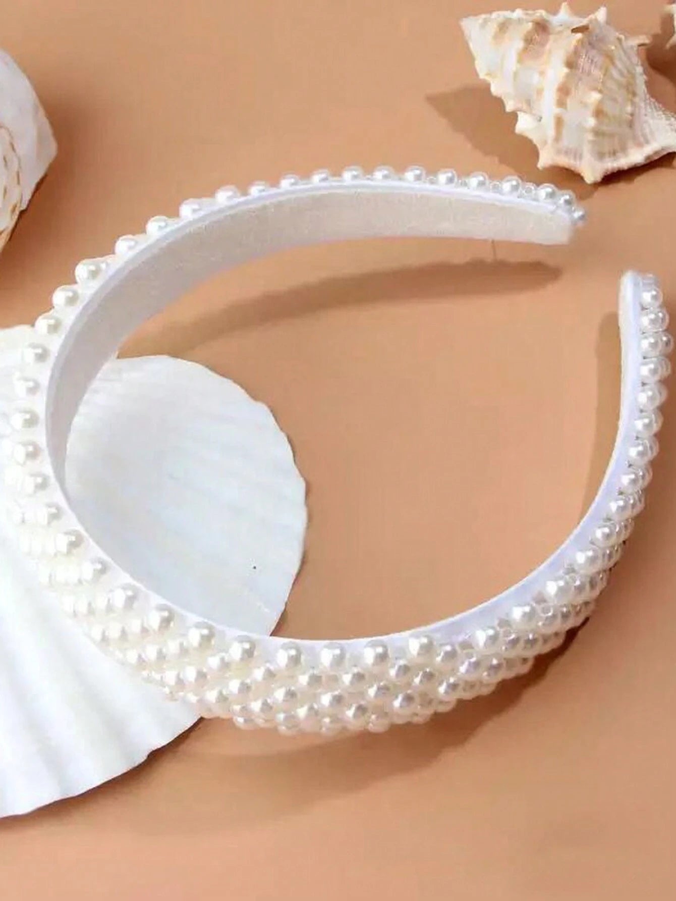 Hairband with White Pearls