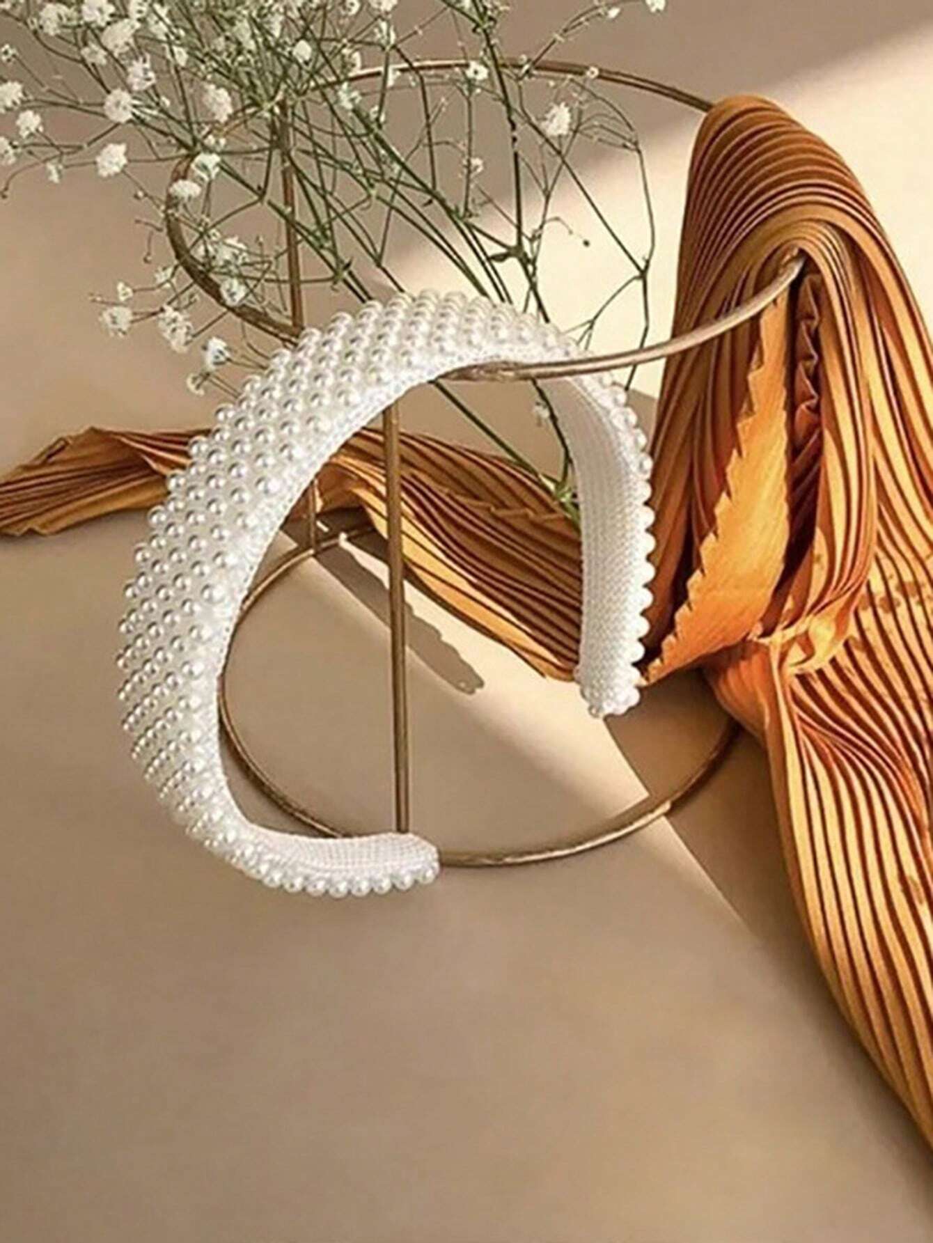 Hairband with White Pearls