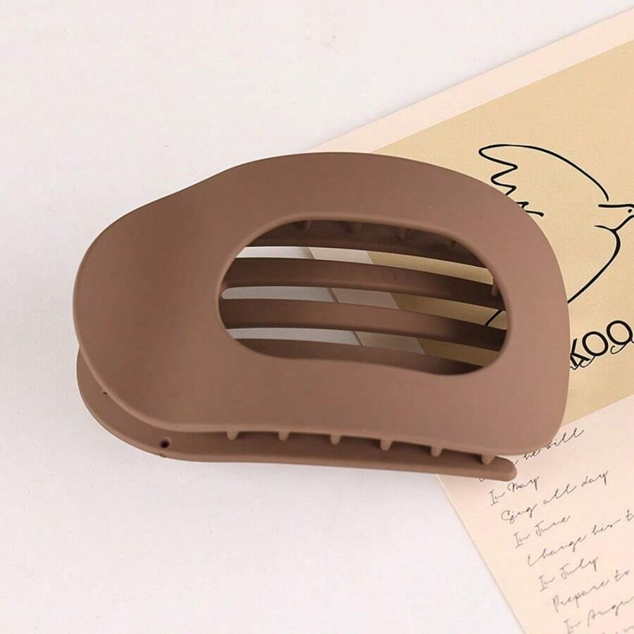 4 Pieces Hair Clips - in Neutral Colors