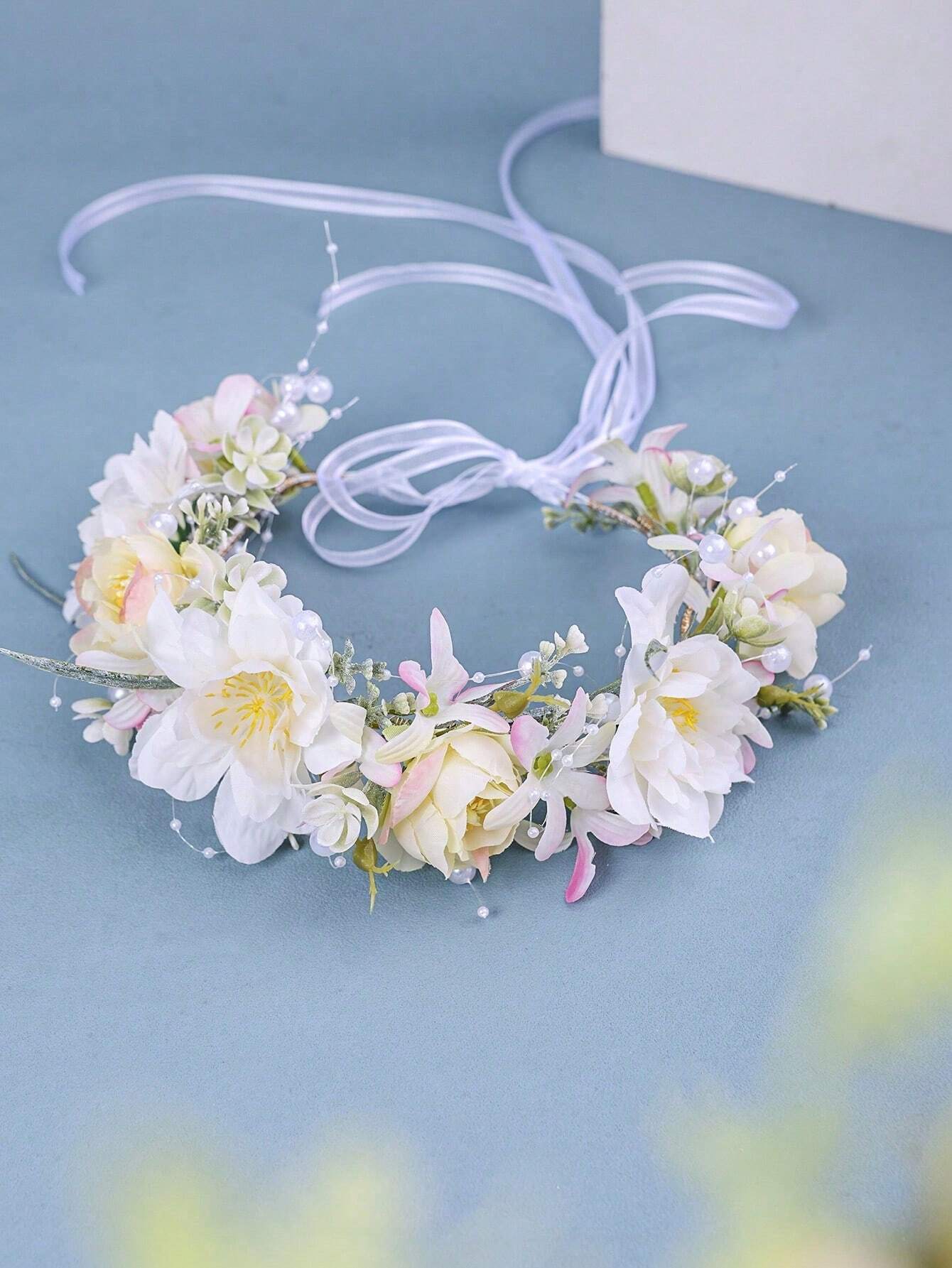 Romantisk Blomsterkrans i Lyse Farver