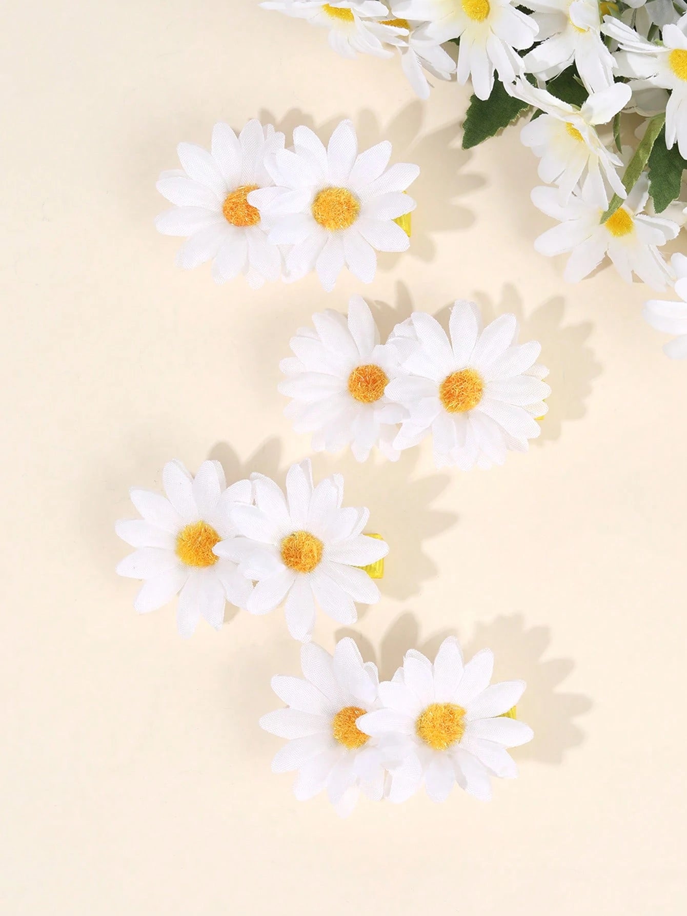 4 stk Hårklemmer med Marguerit Blomster