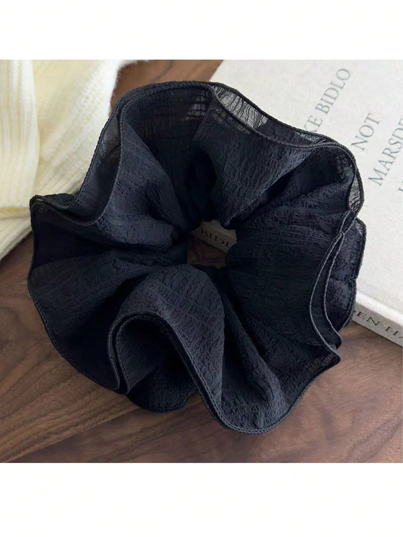 Stor Sort Scrunchie Hårelastik