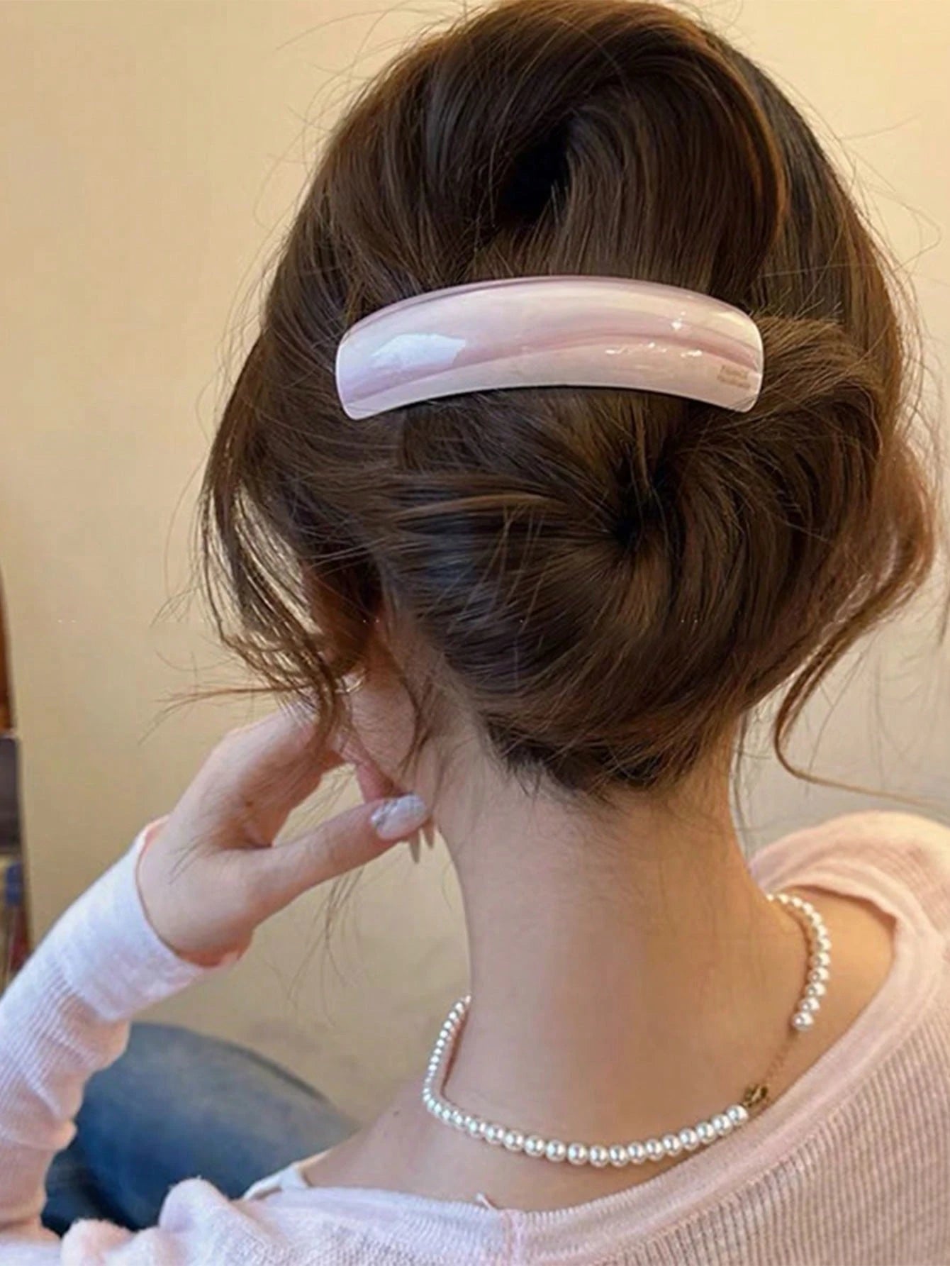 Buet Fransk Patent Hårspænde - i Lyserød