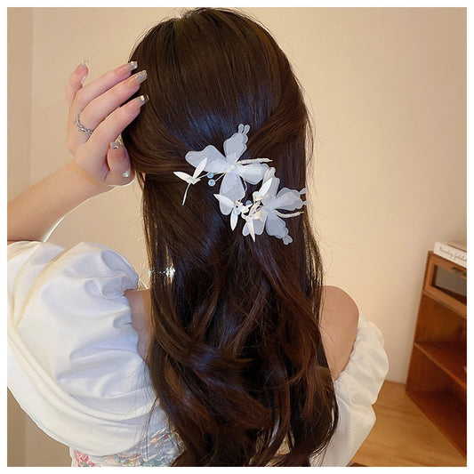 2 HÄrklemmer med Hvide Sommerfugle & Perler