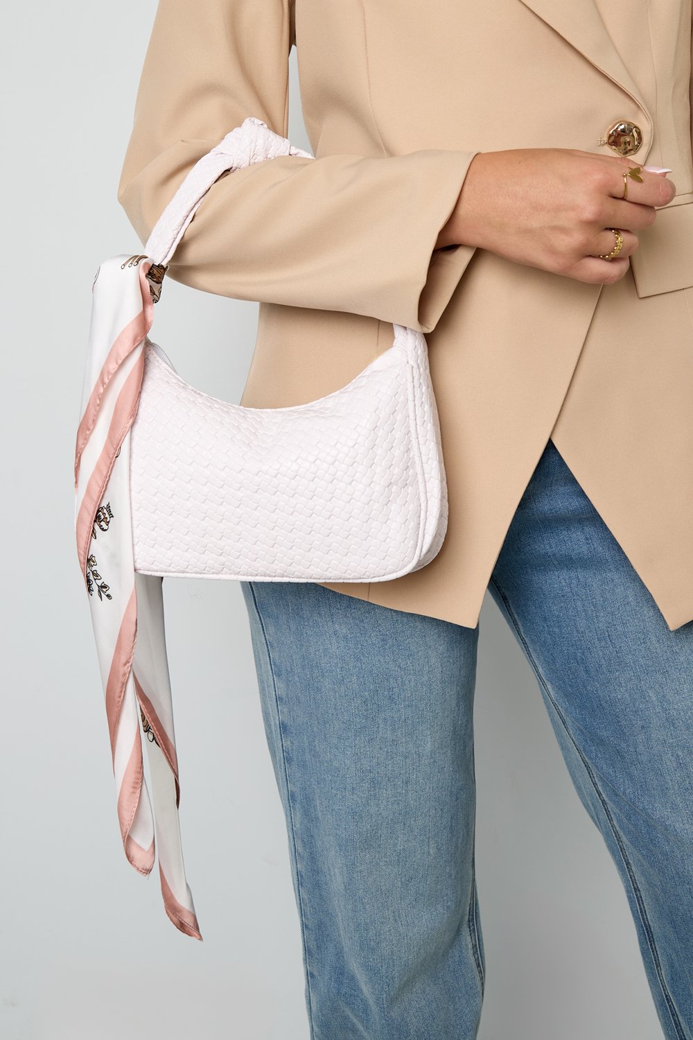 Tørklæde med Mønsterprint - i Rosa