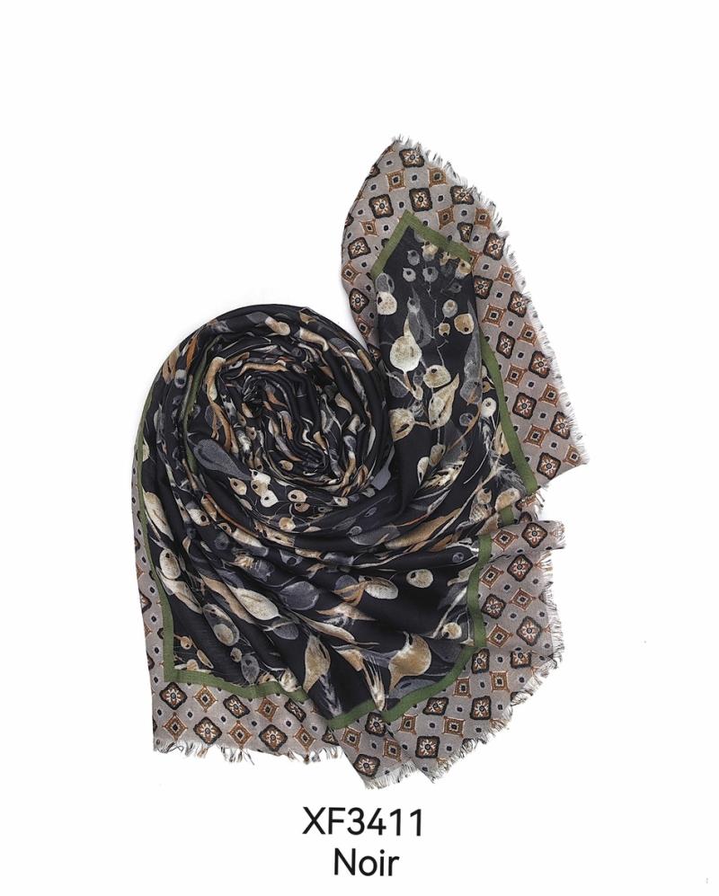 Stort Tørklæde med Bomuld - i Sort Naturprint - SofiaGaver.dk