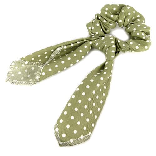 Scrunchie med Bånd - Lys Grøn med Hvide Prikker - SofiaGaver.dk