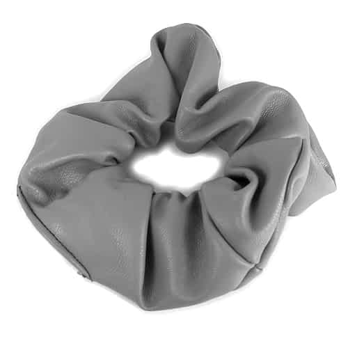 Scrunchie i Vegansk Læder - i Grå - SofiaGaver.dk