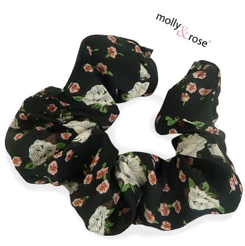 Scrunchie Hårelastik med fint Blomsterprint - i Sort - SofiaGaver.dk