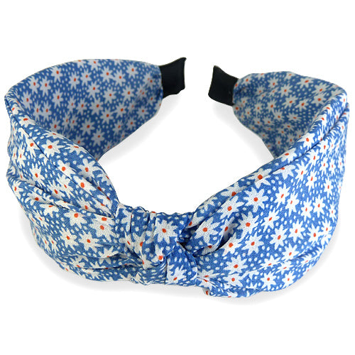 Hårbøjle med Knude - i Blå med Hvide Blomster - SofiaGaver.dk
