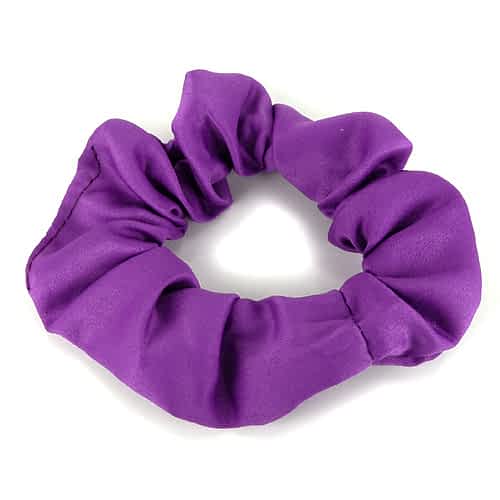 Scrunchie Hårelastik i Lilla Satin - SofiaGaver.dk