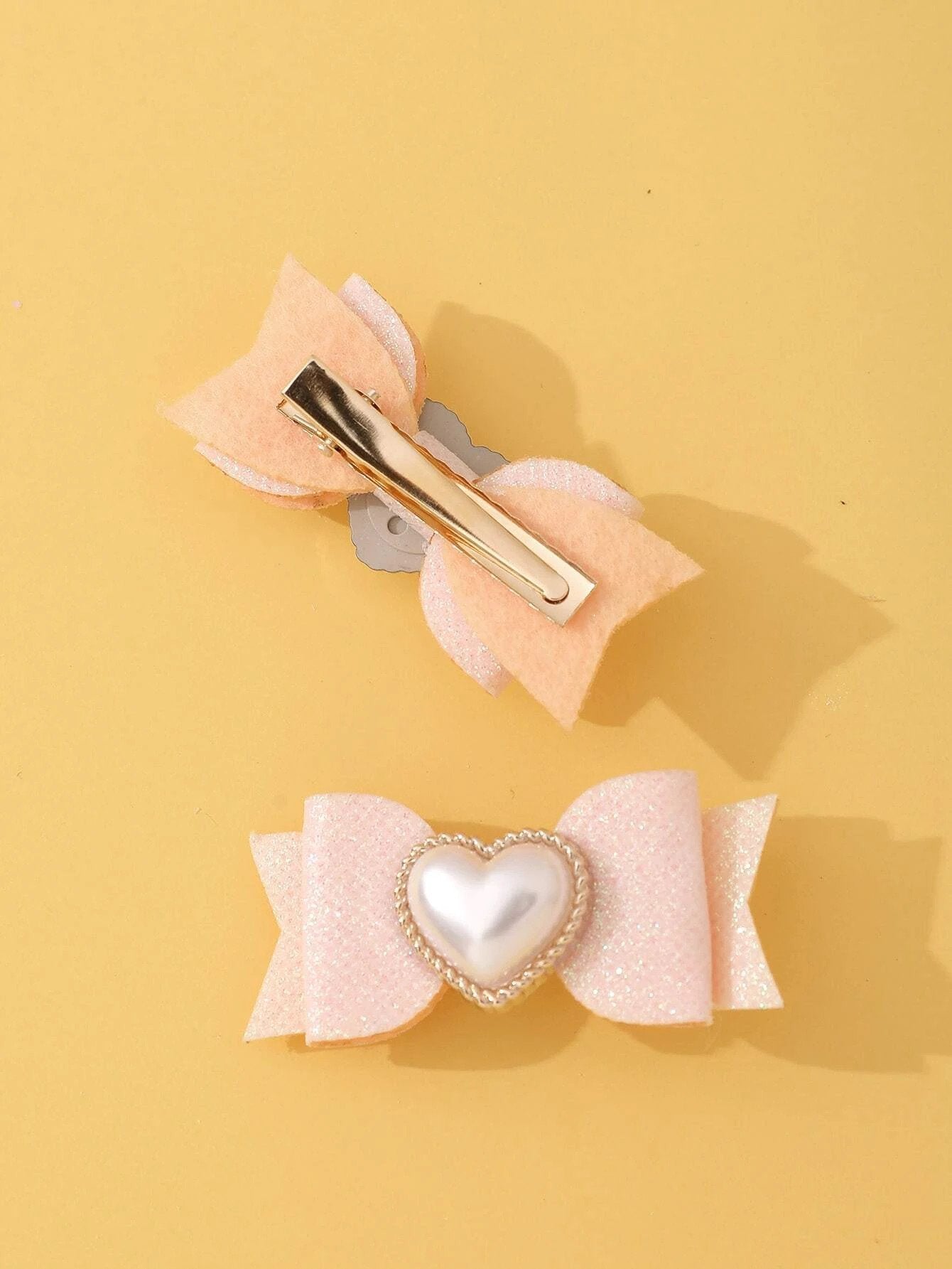Pink Bows with Glitter & White Pearl Hearts