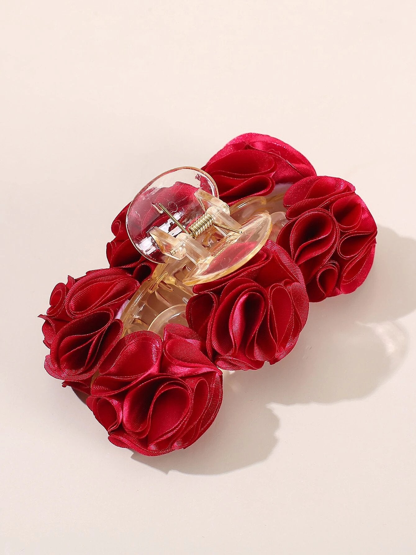 Hårklemme med Røde Satin-Roser - SofiaGaver.dk