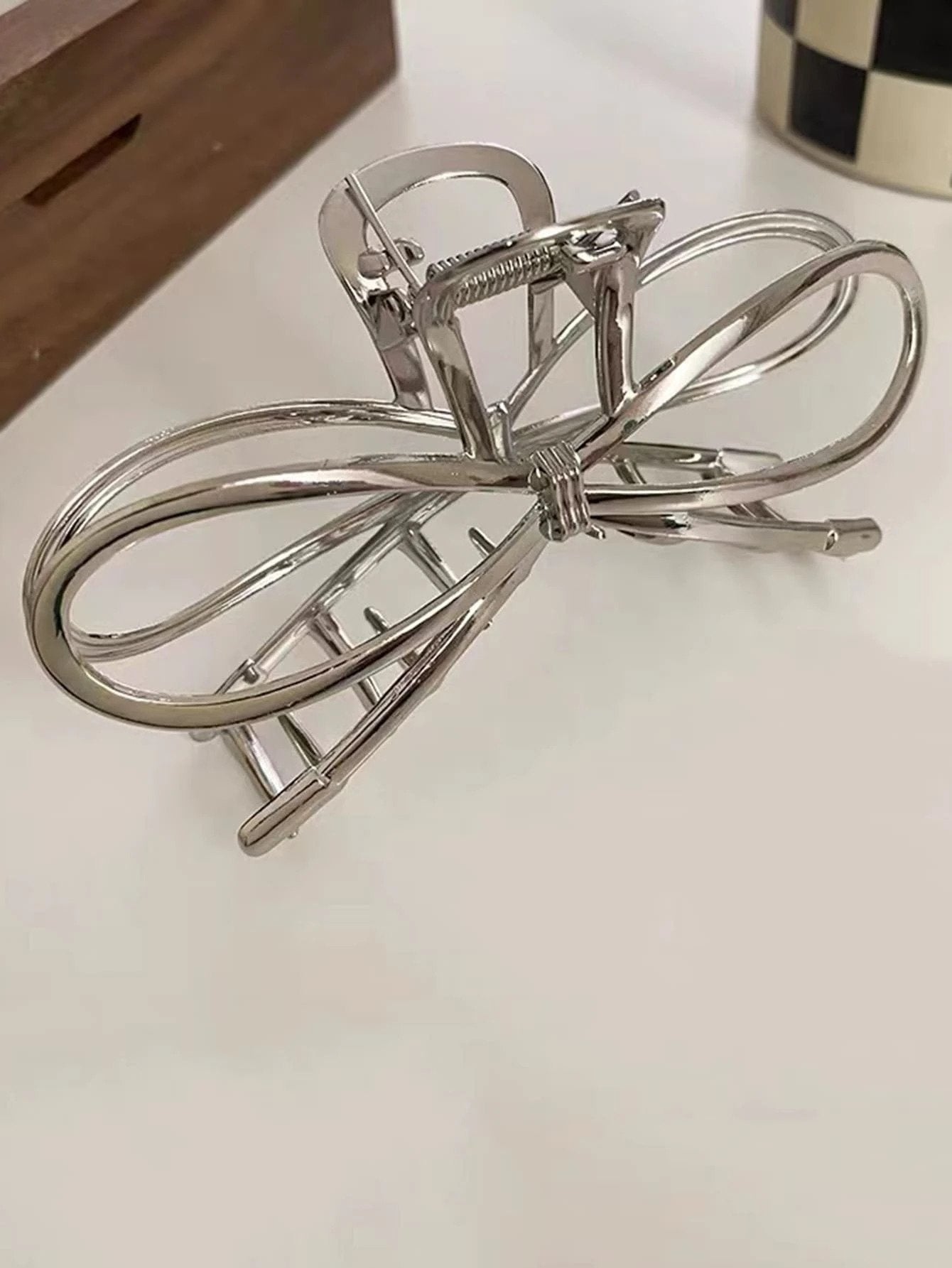 Sølv Metal-Hårklemme med Sløjfe-Design - SofiaGaver.dk