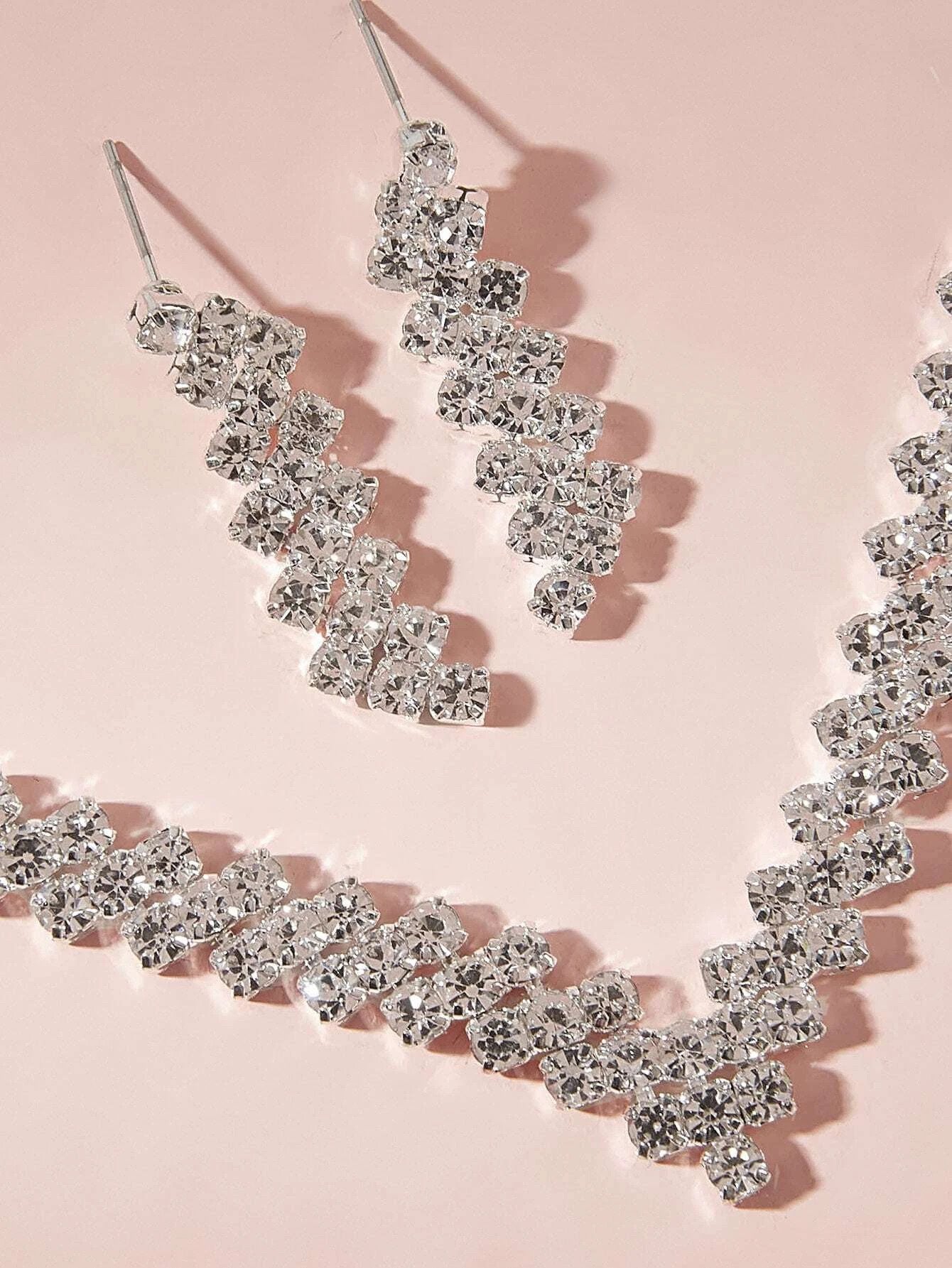 Halskæde & Øreringe - med Glansfulde Krystalperler - SofiaGaver.dk