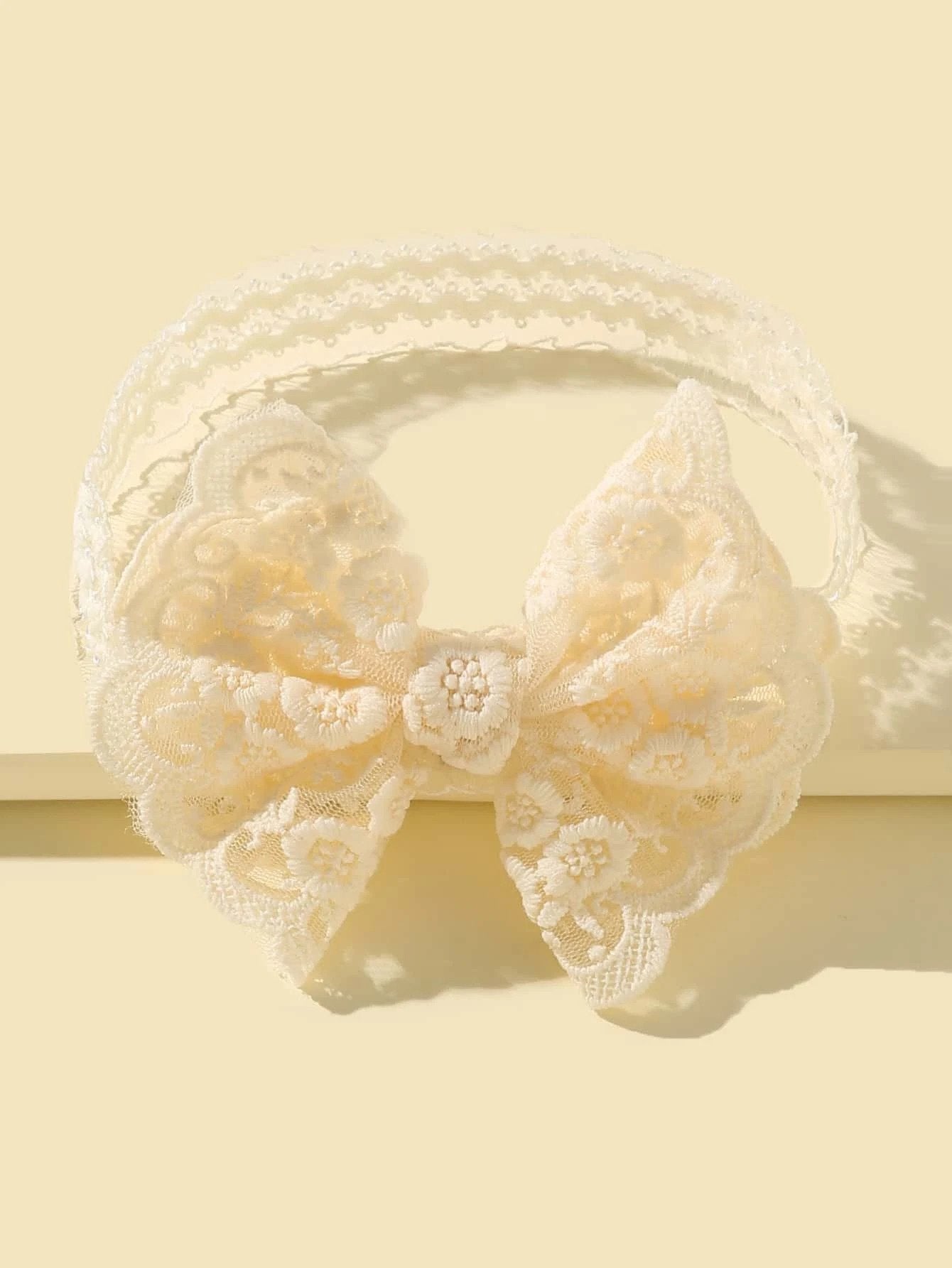 Baby Hårbånd med Blonde Sløjfe - i Creme - SofiaGaver.dk