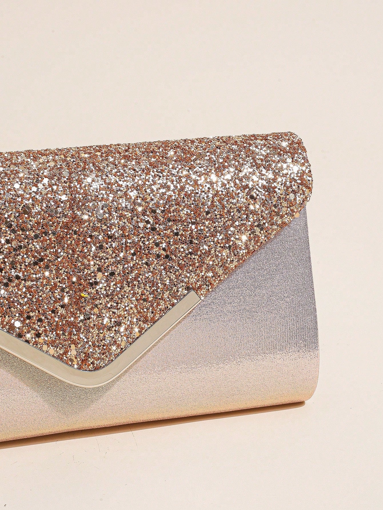 Rosaguld Clutch med Glitter