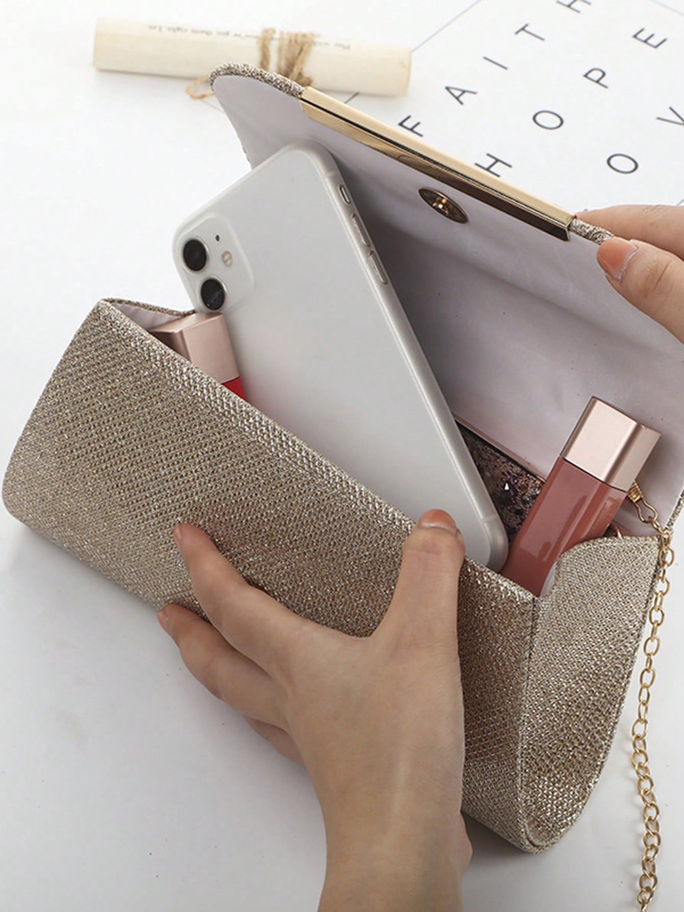 Clutch Taske i Champagne med Glitter