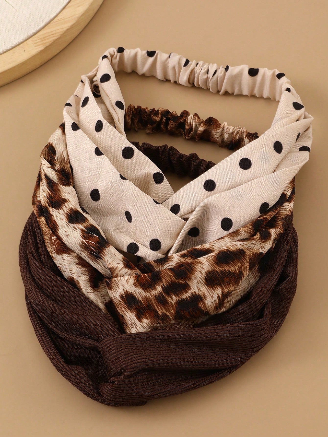 3 Hårbånd i Brune Farver - med Snoning, Dyreprint & Prikker