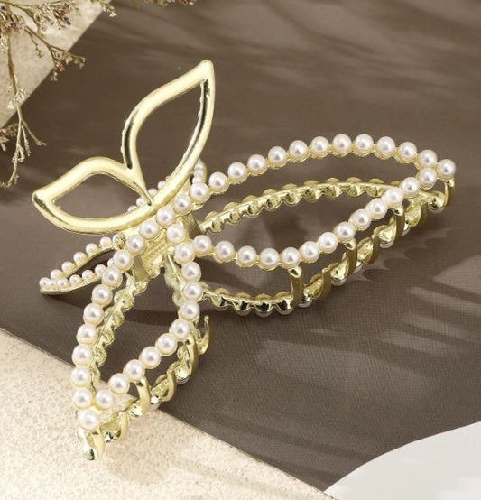 Golden Metal Hair Clip with Pearl Pattern