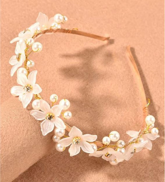 Golden Hair Ornament - Headband with Flowers & Pearls