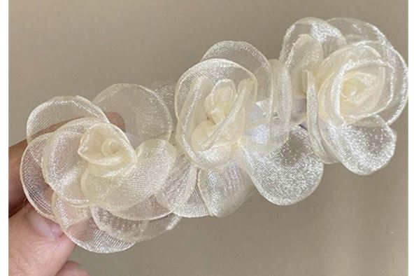 Hårspænde med Blomster i Chiffon - Hvid