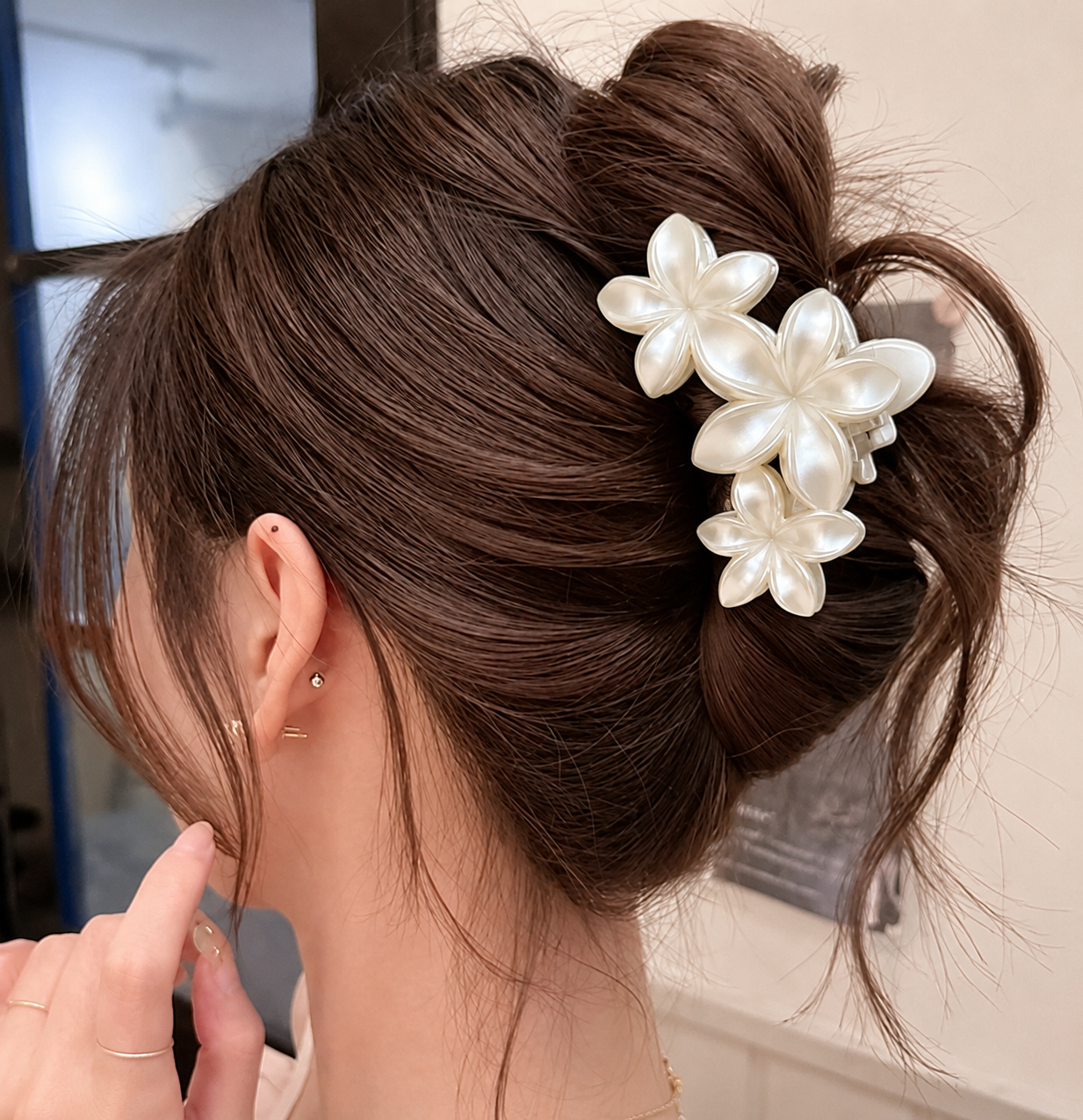White Hair Clip with Flowers