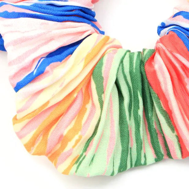 Scrunchie med Striber i Regnbue Farver
