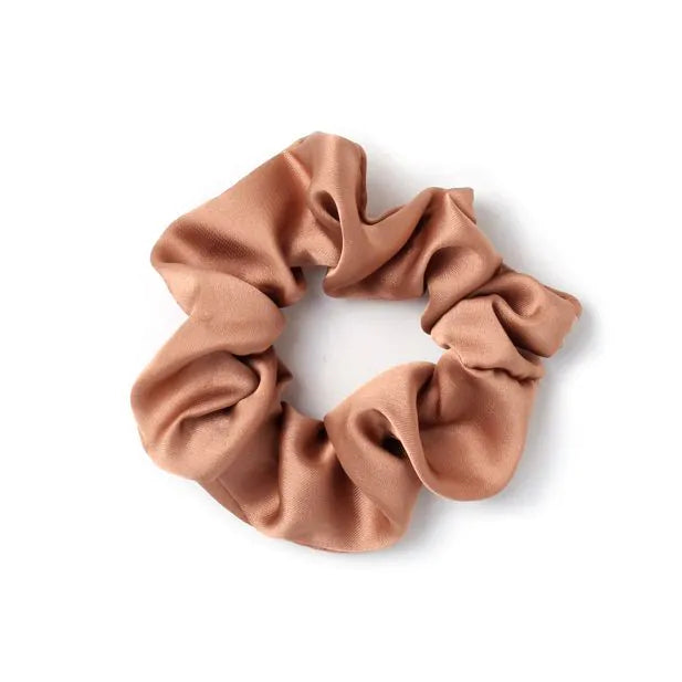 Sæt med 3 Scrunchies i Brune Farver 