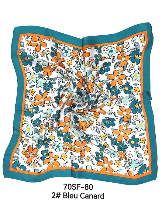 Tørklæde med Blomsterprint - i Friske Farver