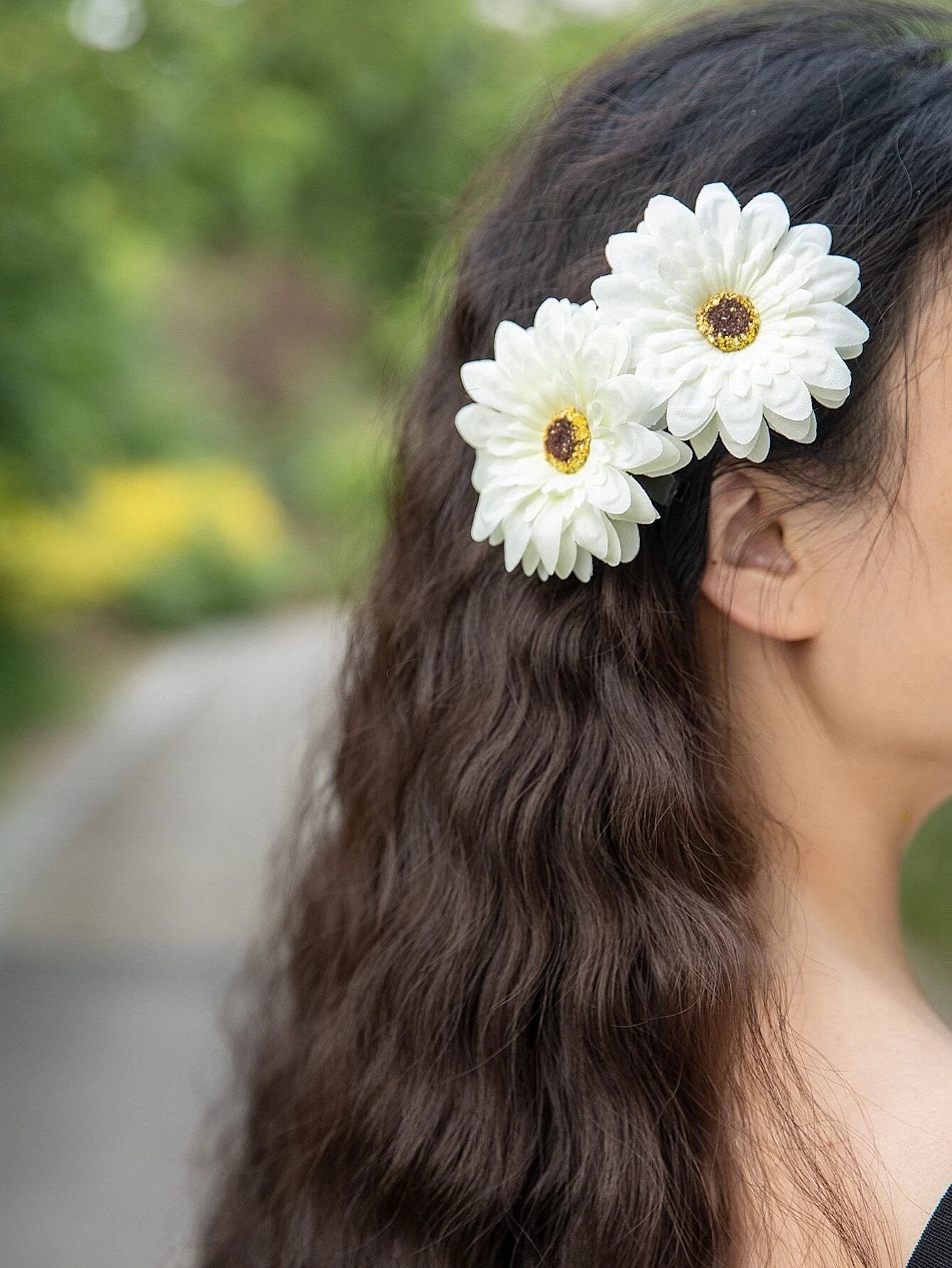 2 Gerbera Hårblomster i Hvid & Lysegul - SofiaGaver.dk